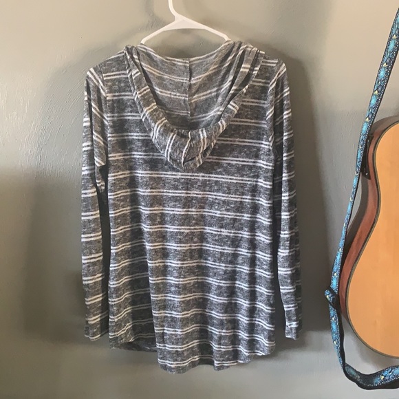 Gray/White striped long sleeved hooded tee - Picture 3 of 6